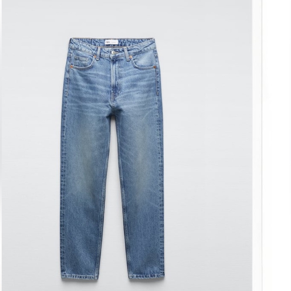 Zara NWT mom jeans super cute size 27/4 US